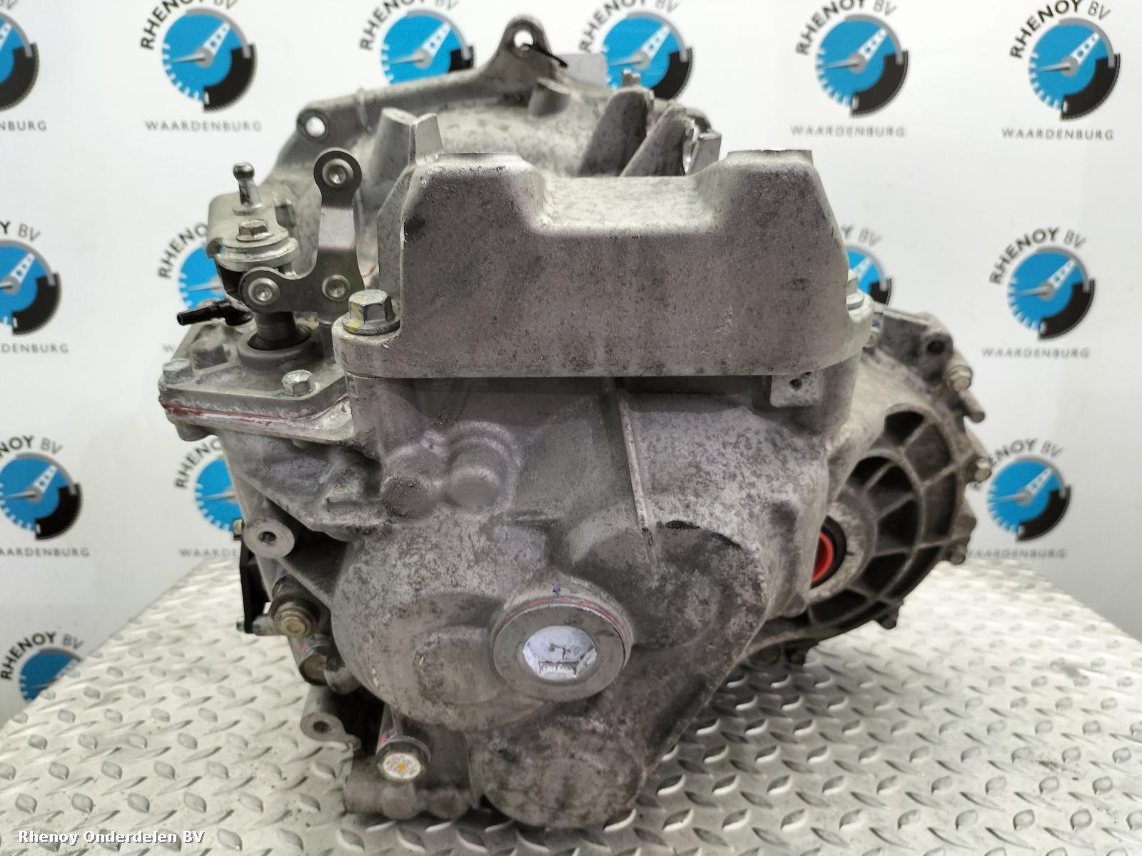 2018 LAND ROVER DISCOVERY SPORT TRANSMISSIE / VERSNELLINGSBAK View Auto part TRANSMISSIE / VERSNELLINGSBAK LAND ROVER DISCOVERY SPORT 2018
