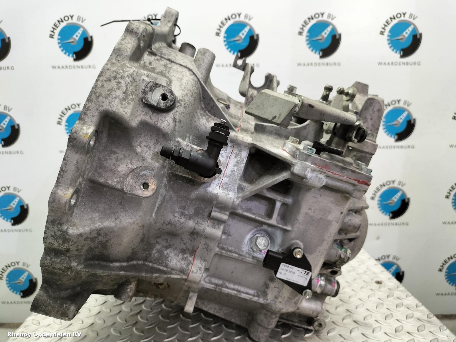 2018 LAND ROVER DISCOVERY SPORT TRANSMISSIE / VERSNELLINGSBAK View Auto part TRANSMISSIE / VERSNELLINGSBAK LAND ROVER DISCOVERY SPORT 2018