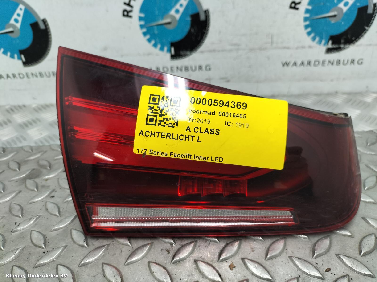 Bekijk Auto-onderdeel ACHTERLICHT L MERCEDES A CLASS 2019