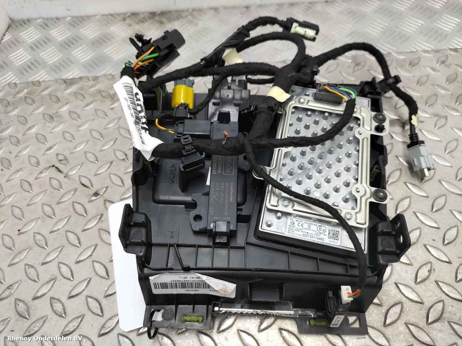 2020 FORD FOCUS COMPUTER ECU View Auto part COMPUTER ECU FORD FOCUS 2020