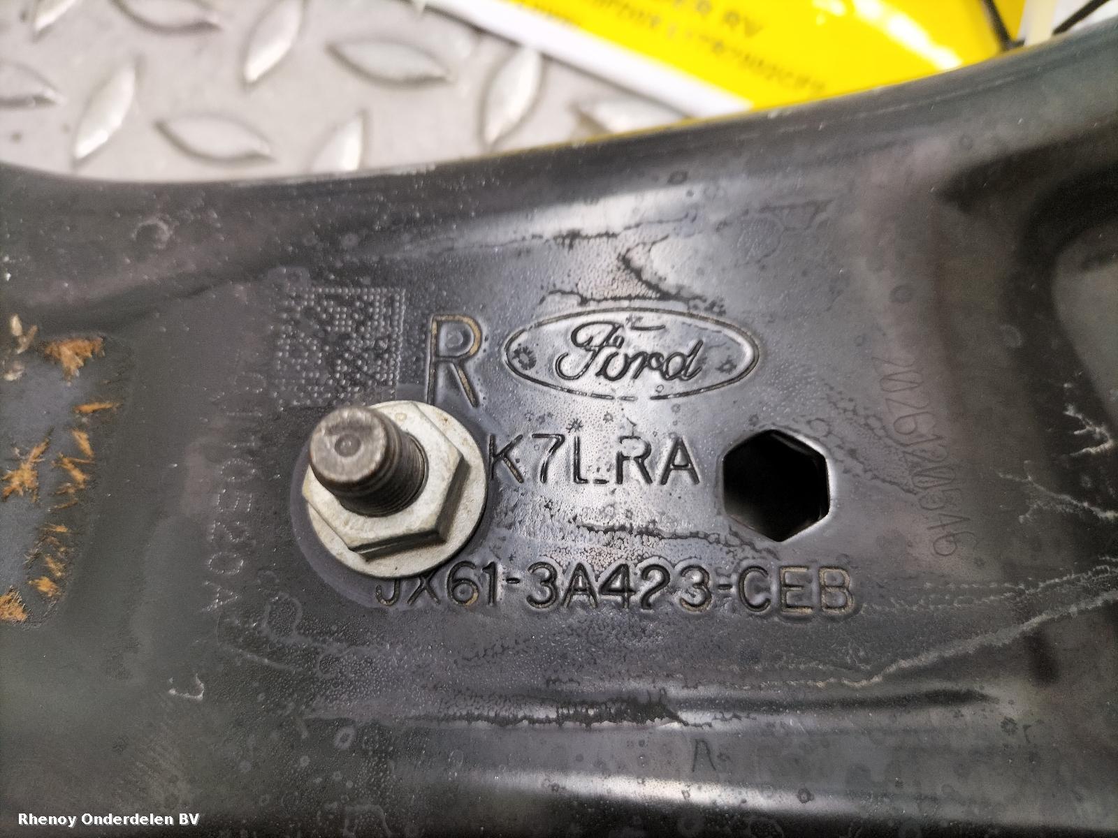 View Auto part DRAAGARM ONDER RV FORD FOCUS 2020