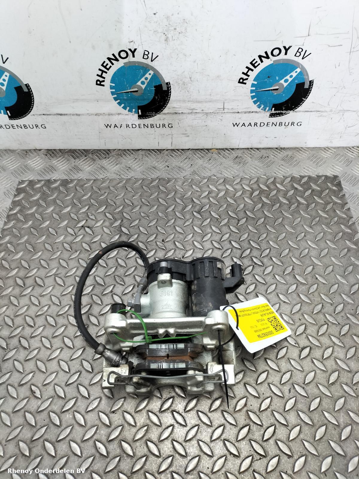 Bekijk Auto-onderdeel REM KLAUW FORD FOCUS 2020