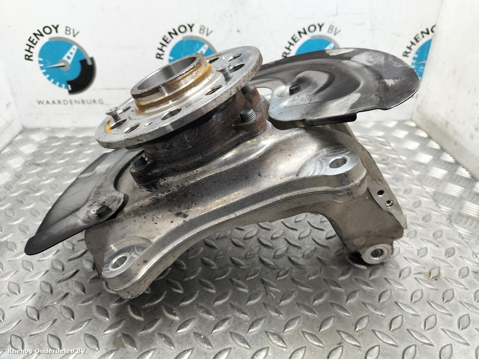 View Auto part FUSEE LV GENESIS GV70 2022