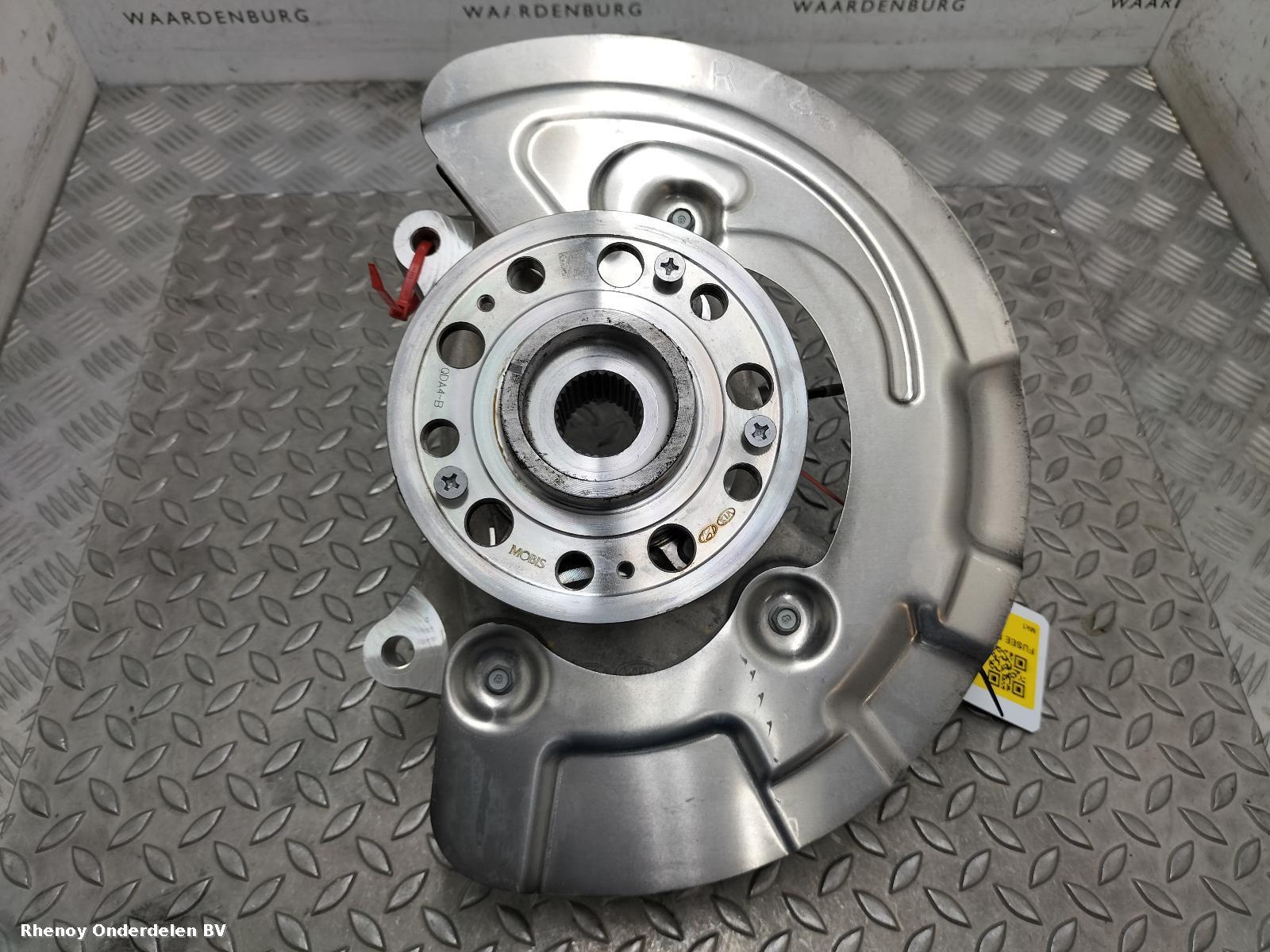Bekijk Auto-onderdeel FUSEE RV GENESIS GV70 2022
