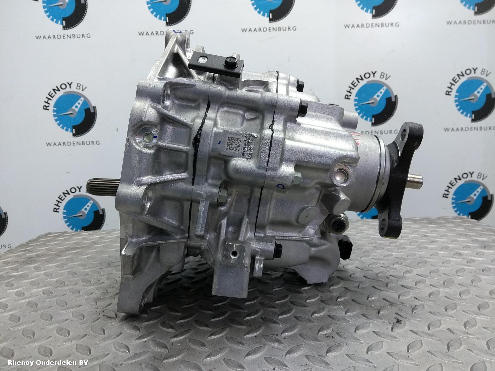 View Auto part TUSSENBAK GENESIS GV70 2022