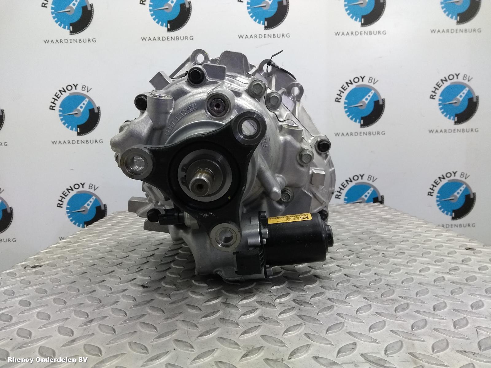 View Auto part TUSSENBAK GENESIS GV70 2022