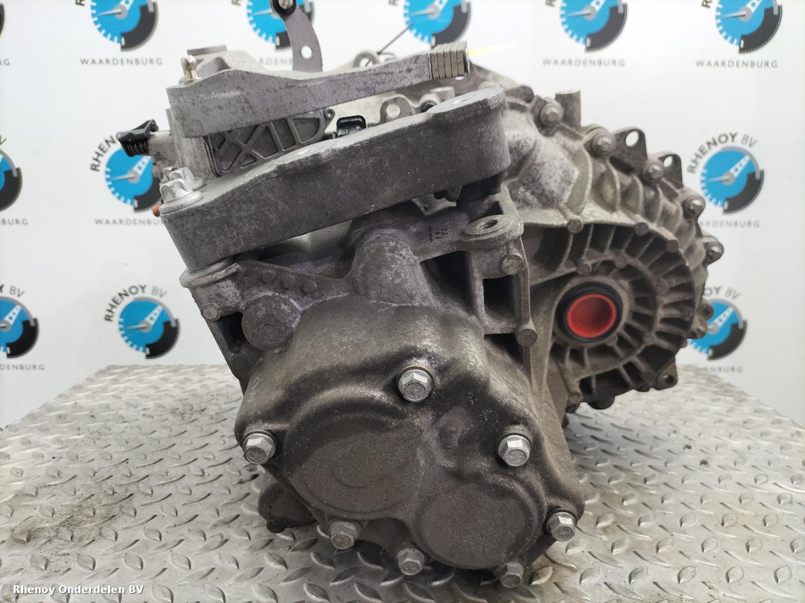 View Auto part TRANSMISSIE / VERSNELLINGSBAK OPEL / VAUXHALL CORSA 2016