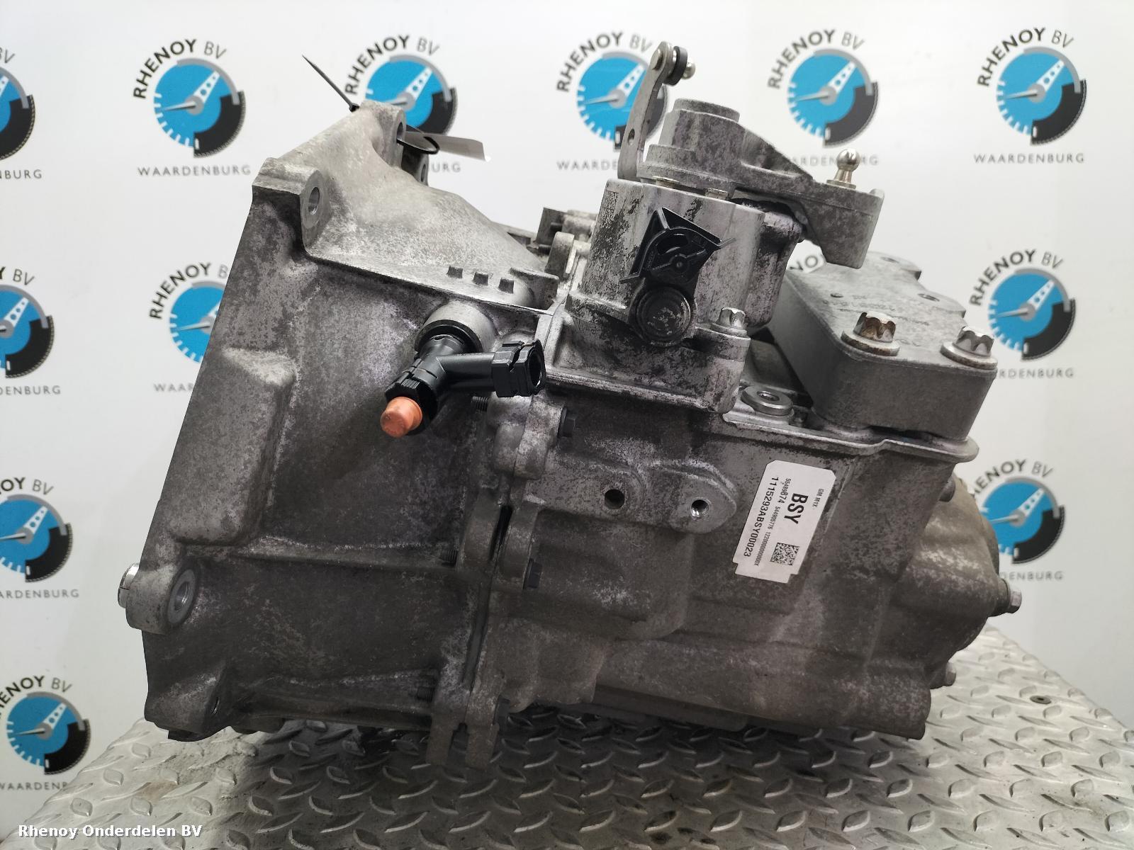 View Auto part TRANSMISSIE / VERSNELLINGSBAK OPEL / VAUXHALL CORSA 2016