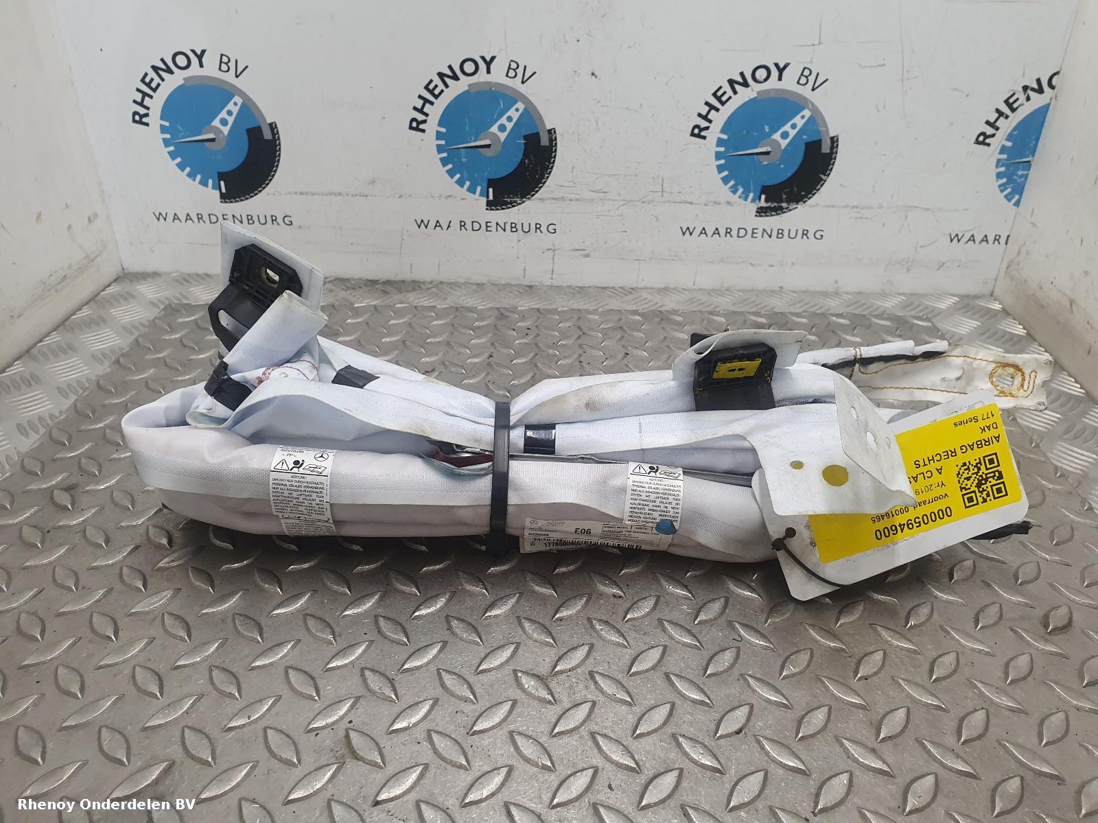 Bekijk Auto-onderdeel AIRBAG RECHTS MERCEDES A CLASS 2019