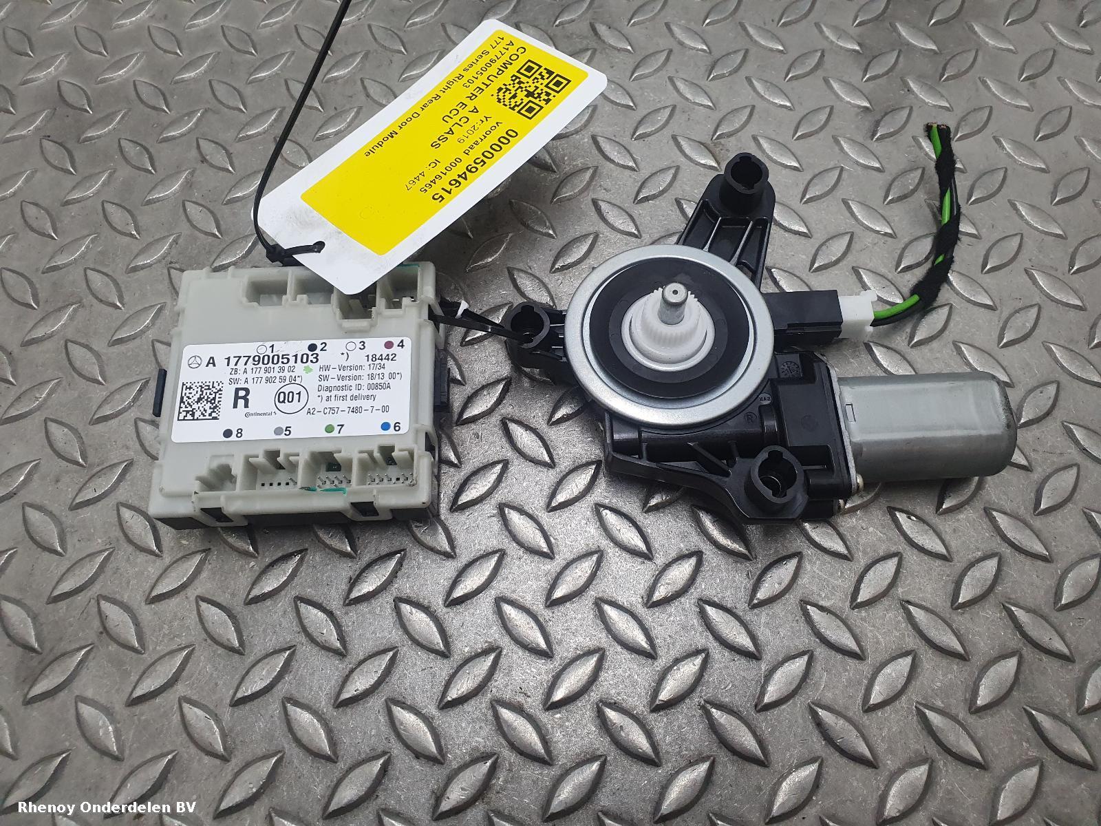 Bekijk Auto-onderdeel COMPUTER ECU MERCEDES A CLASS 2019