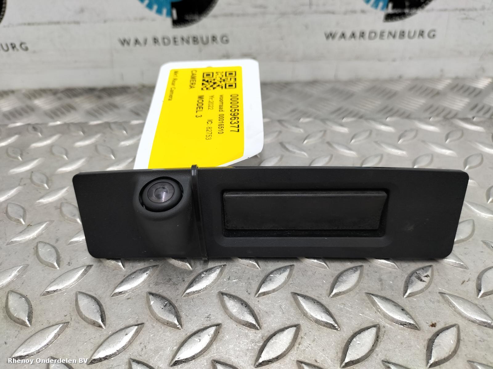 Bekijk Auto-onderdeel CAMERA TESLA MODEL 3 2022