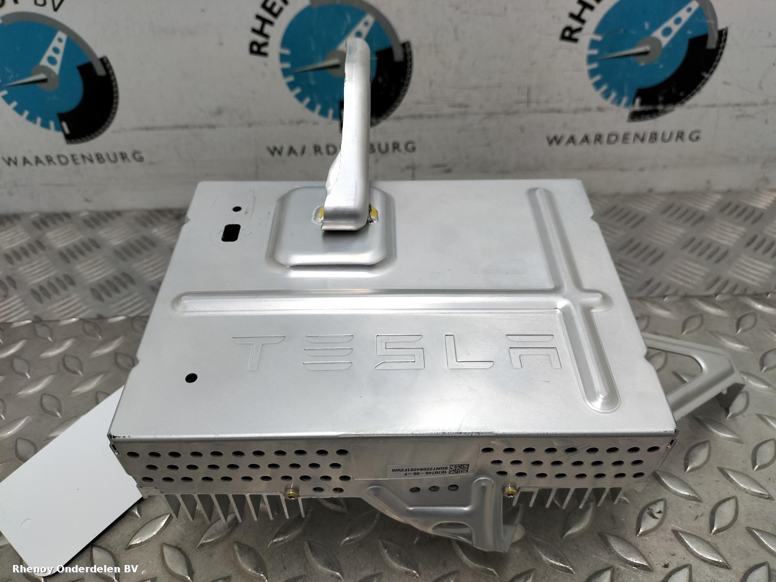 View Auto part Amplifier Unit TESLA MODEL 3 2022