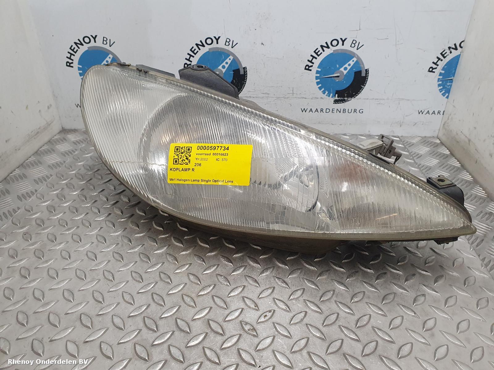 Bekijk Auto-onderdeel KOPLAMP R PEUGEOT 206 2002