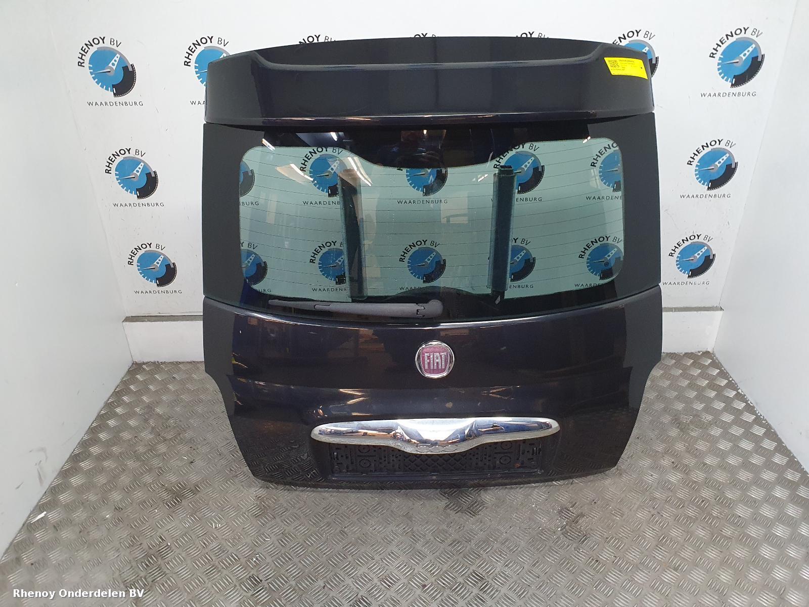 Bekijk Auto-onderdeel ACHTERKLEP FIAT 500 2009