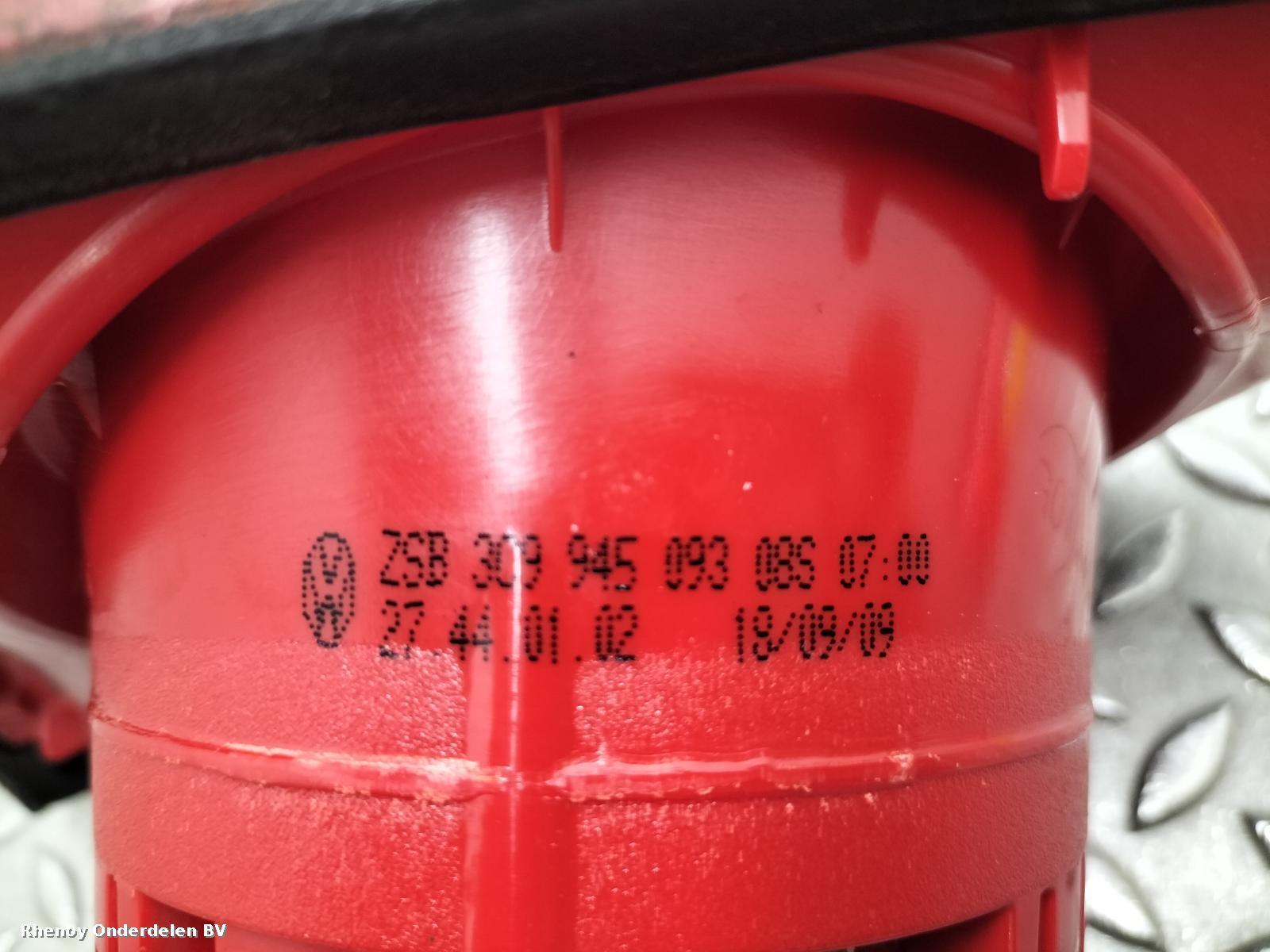 View Auto part ACHTERLICHT L VOLKSWAGEN PASSAT 2009