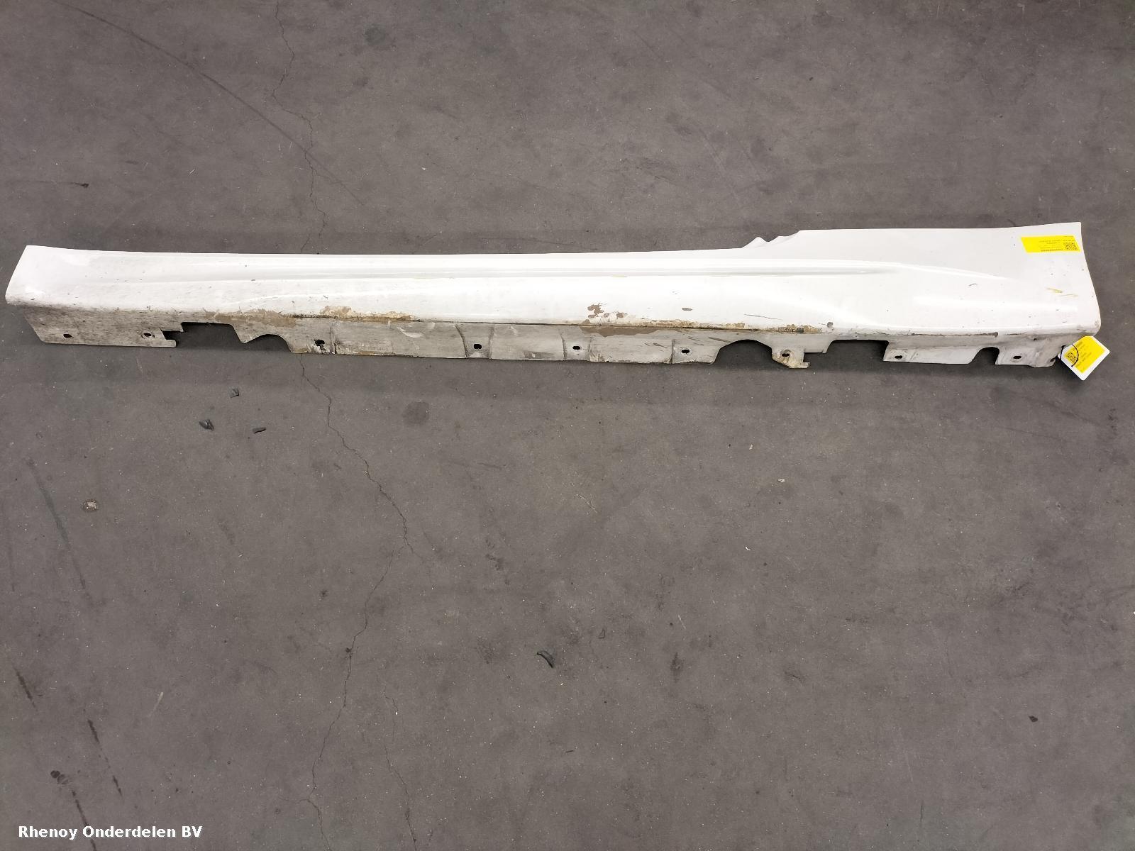 Bekijk Auto-onderdeel SPOILER / SKIRT ZIJKANT BMW 3 SERIES 2009