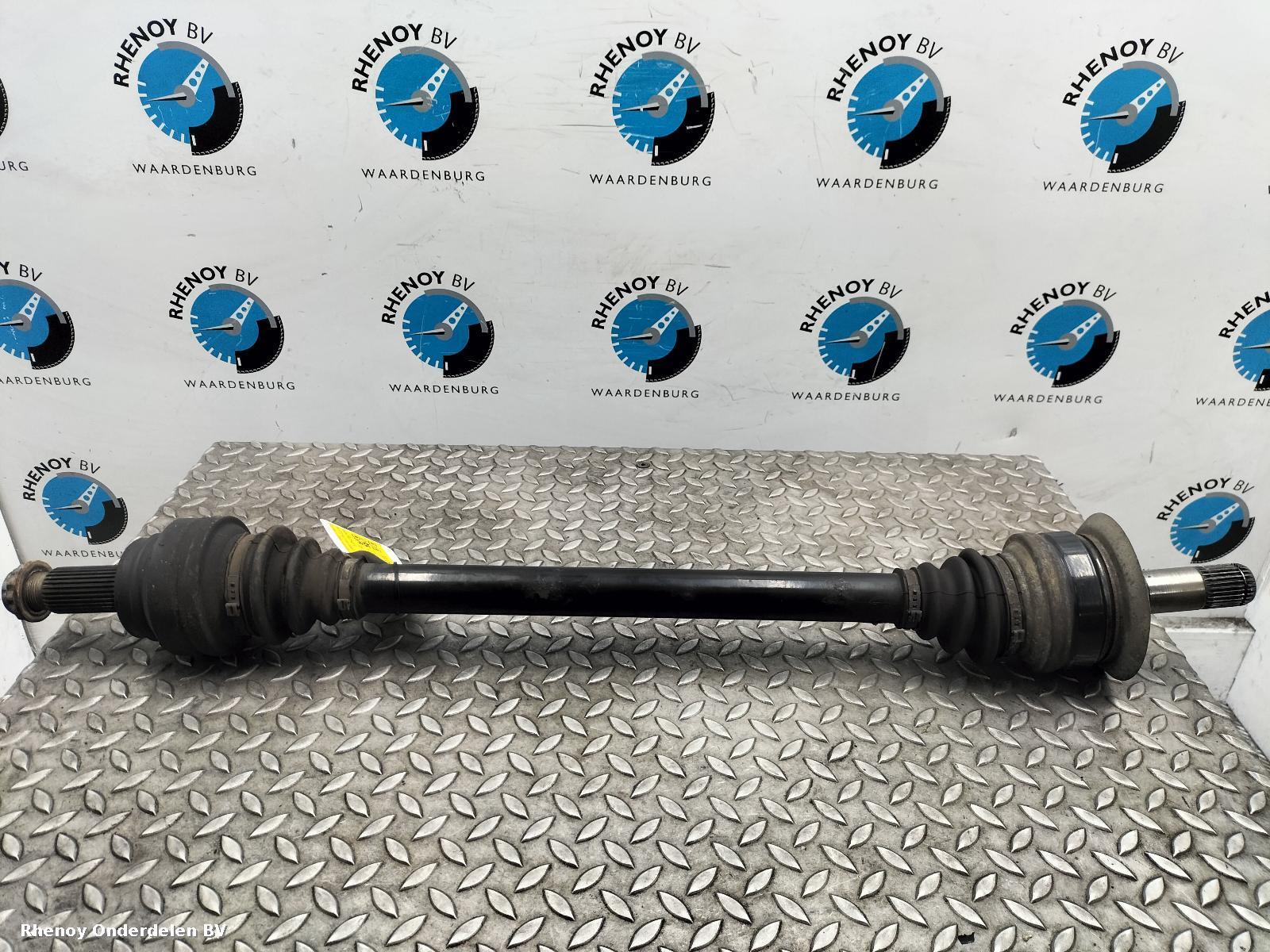 Bekijk Auto-onderdeel AANDRIJFAS R BMW X5 2014