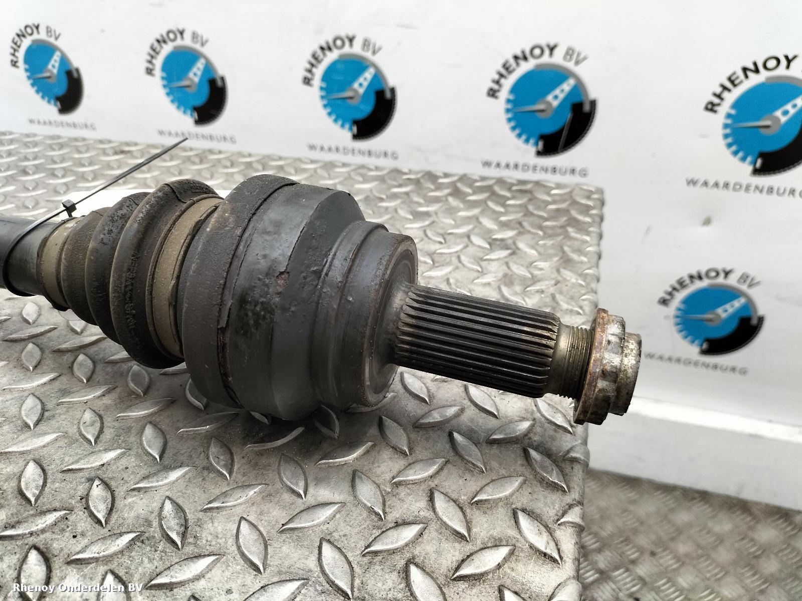 View Auto part AANDRIJFAS R BMW X5 2014