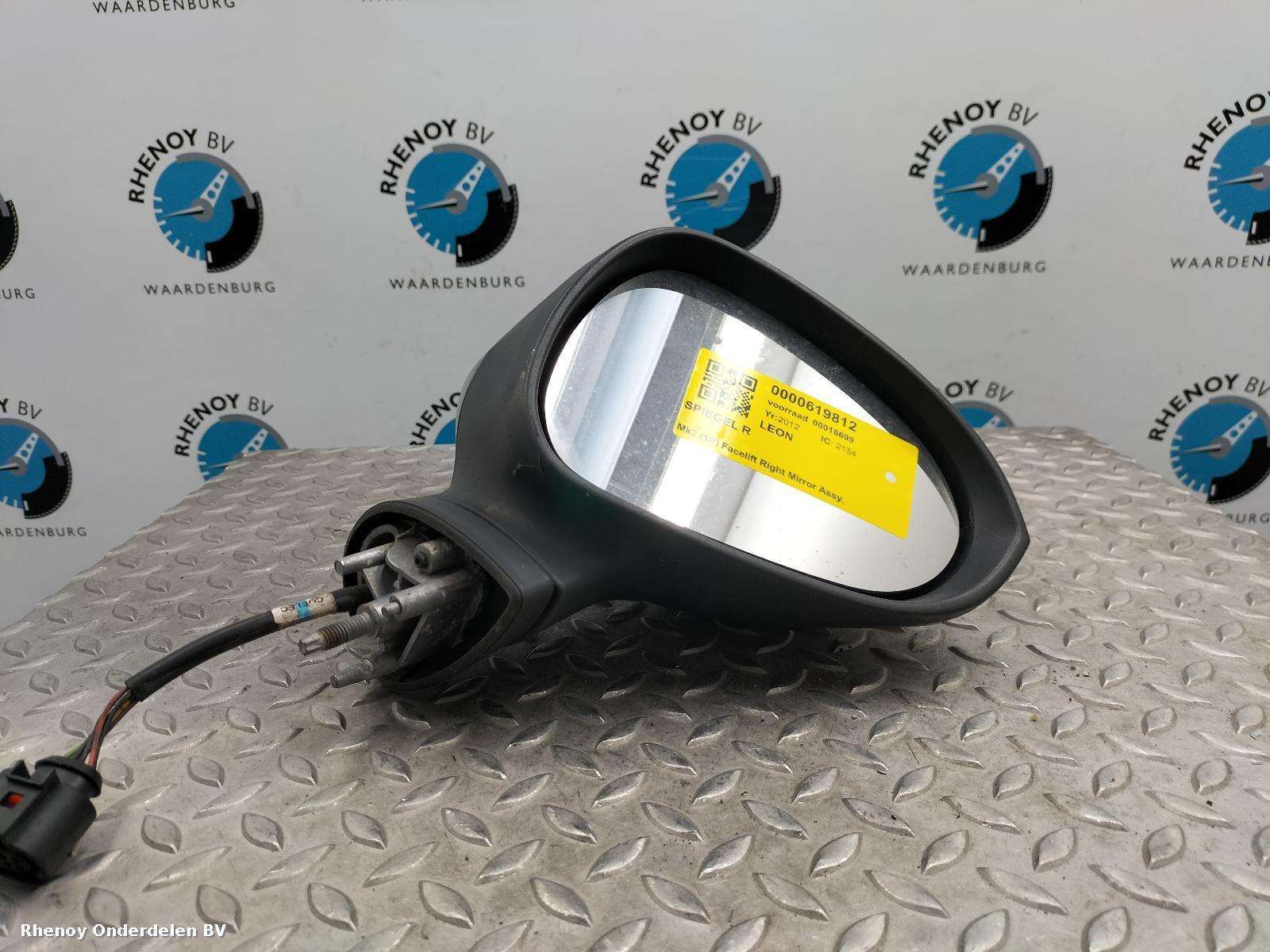 View Auto part R Door Mirror SEAT LEON 2012
