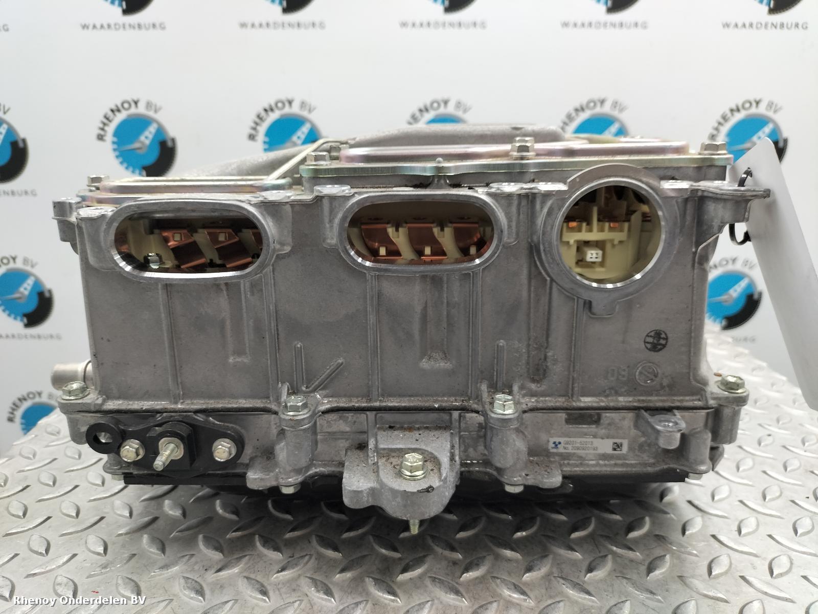 View Auto part EV / HYBRIDE ELEKTRONISCHE OMVORMER TOYOTA YARIS 2020