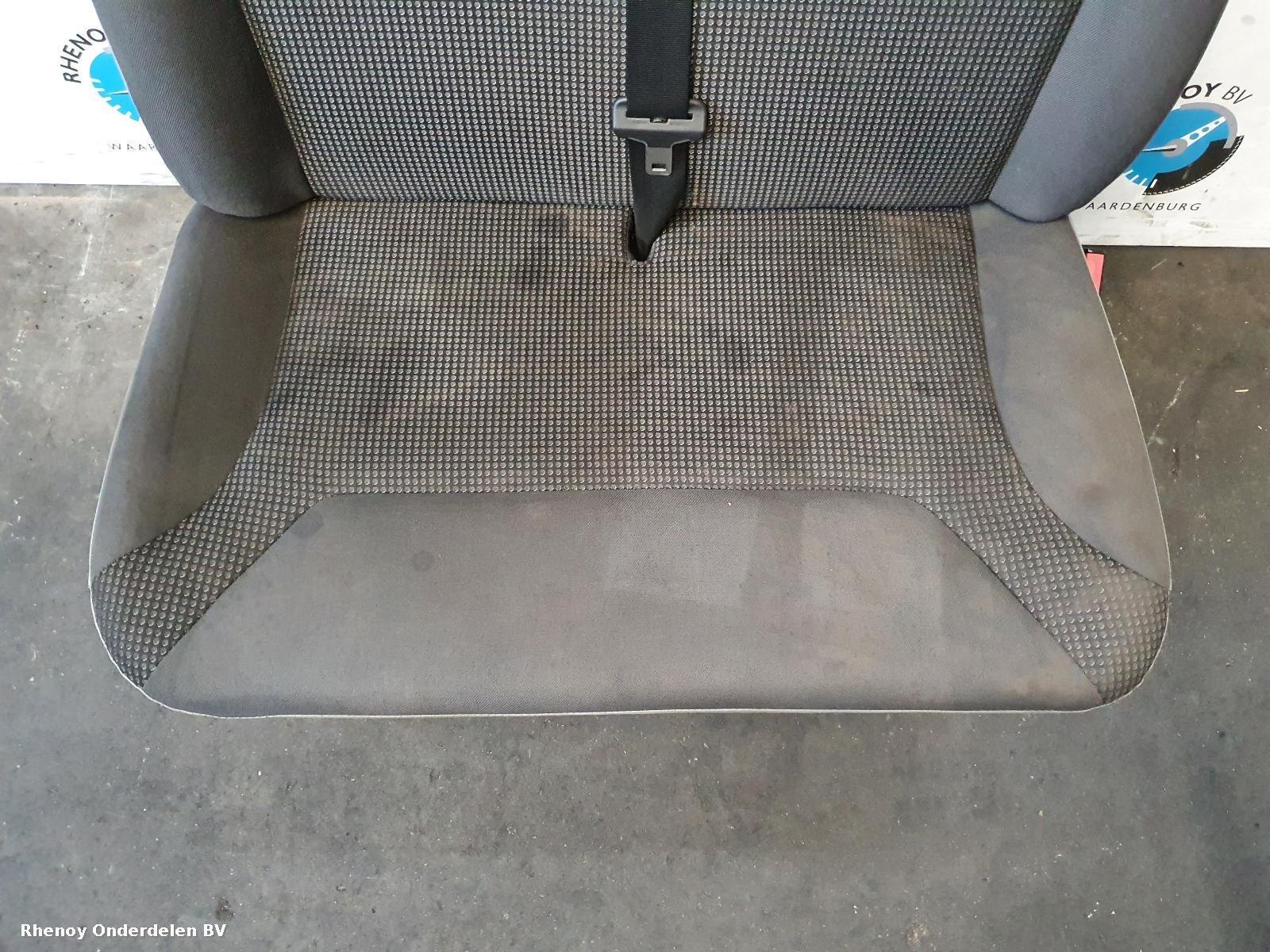 2014 VAUXHALL / OPEL VIVARO Front Seat View Auto part Front Seat VAUXHALL / OPEL VIVARO 2014