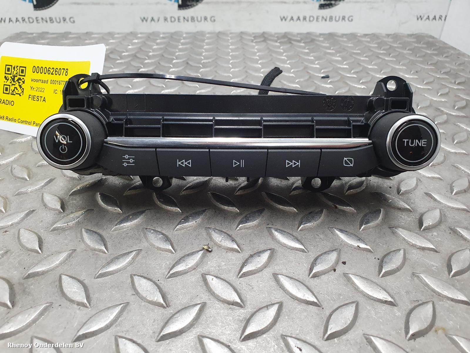 Bekijk Auto-onderdeel RADIO FORD FIESTA 2022
