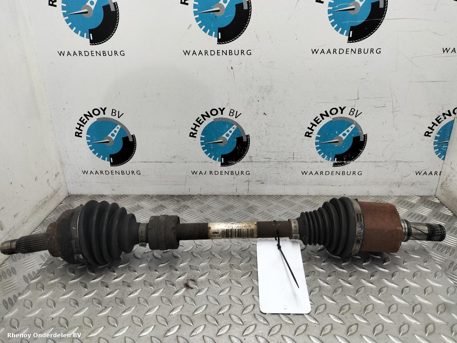 Bekijk Auto-onderdeel AANDRIJFAS L MINI (BMW) COUNTRYMAN 2010