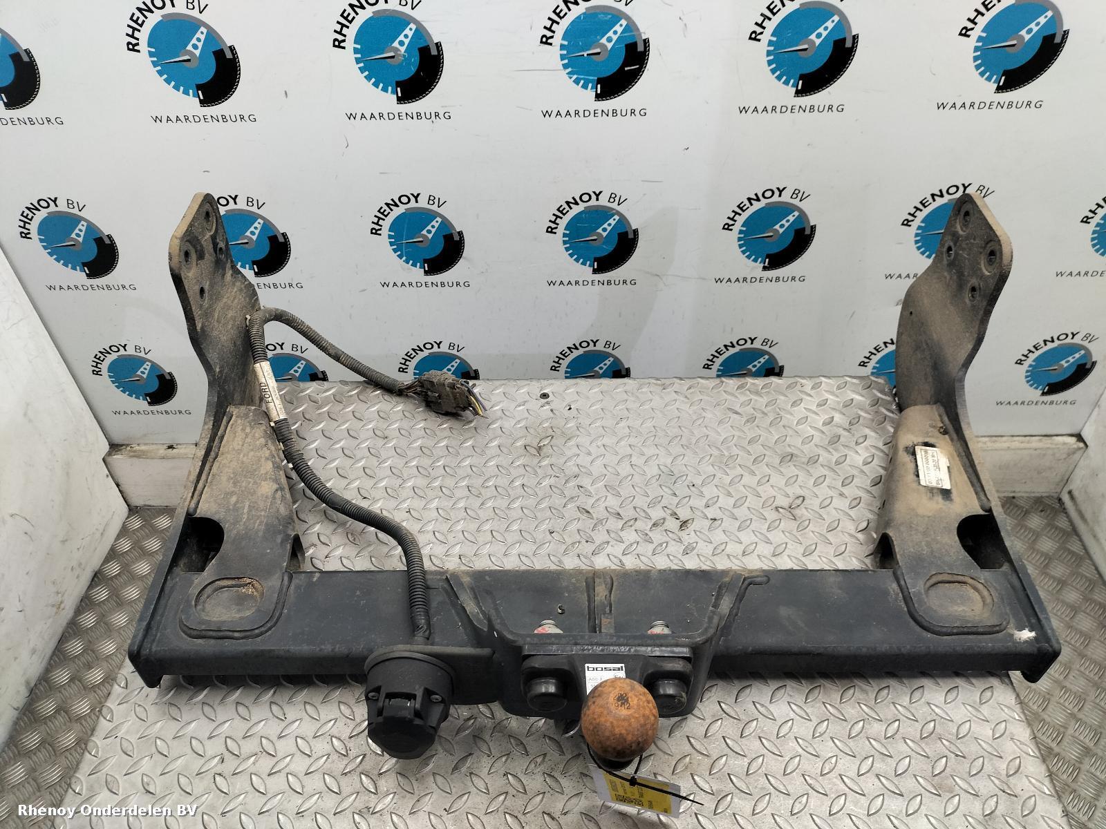 View Auto part Towbar FORD TRANSIT CUSTOM 2021