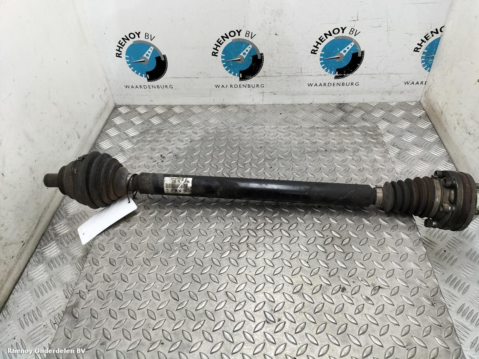 Bekijk Auto-onderdeel AANDRIJFAS R VOLKSWAGEN CADDY 2007