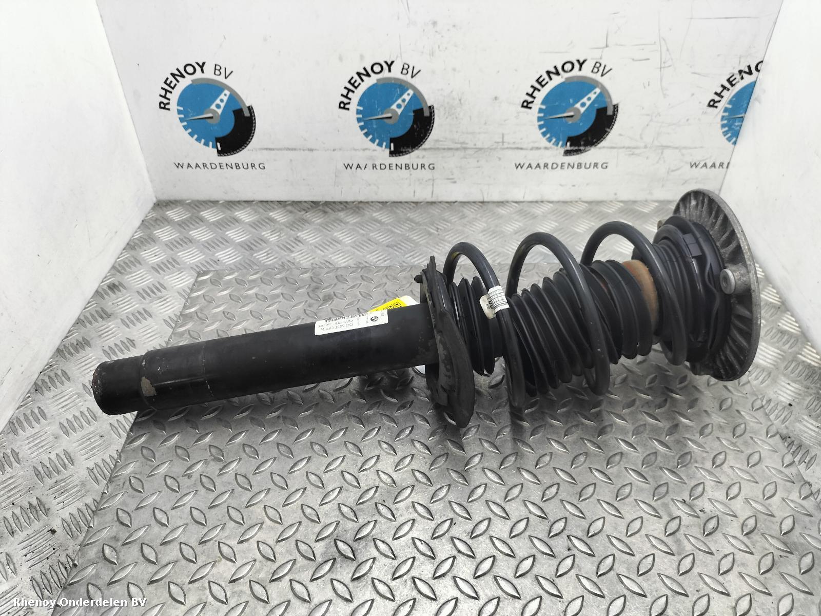 Bekijk Auto-onderdeel VEERPOOT / SCHOKBREKER LV BMW 1 SERIES 2013