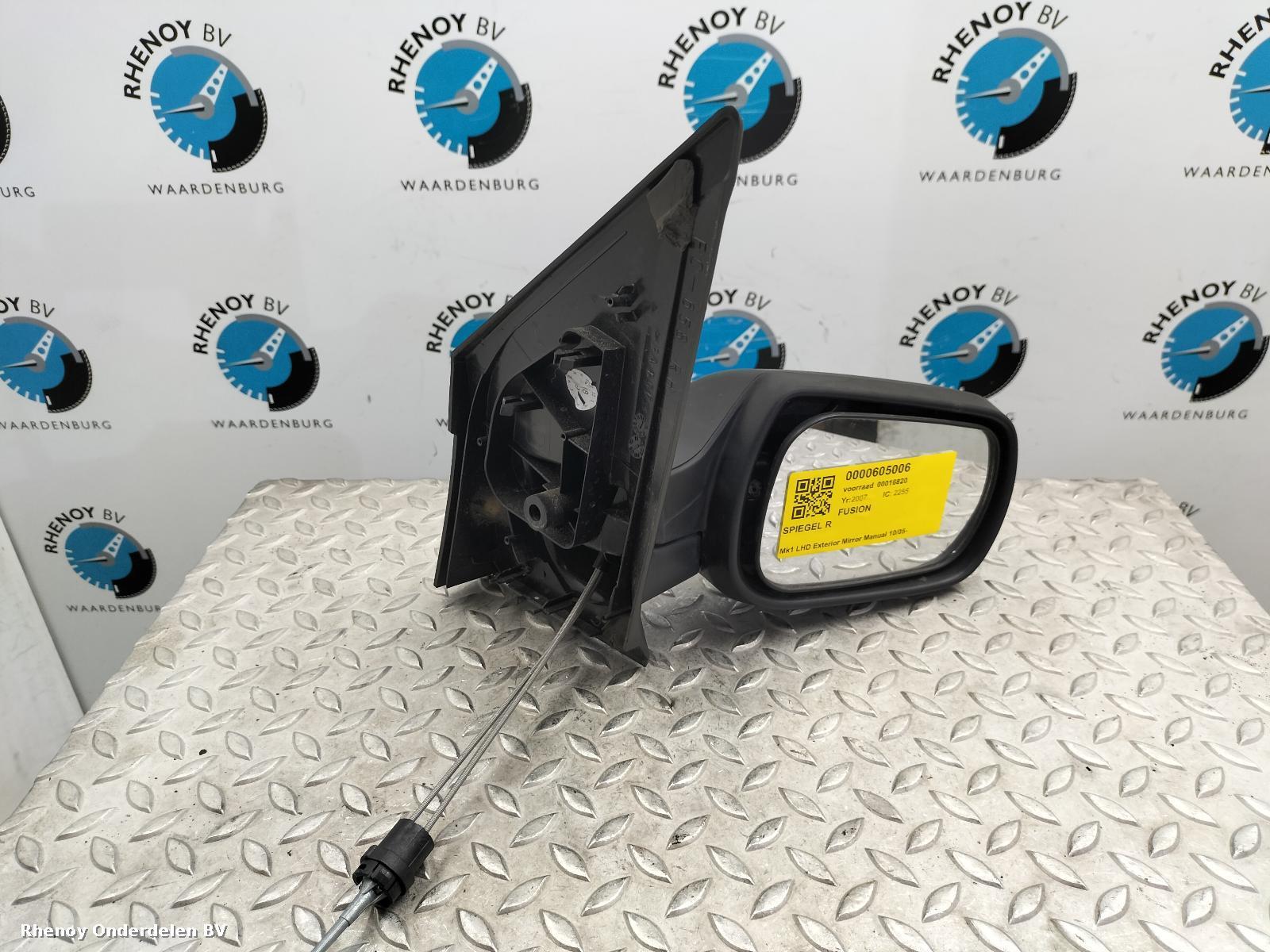 View Auto part R Door Mirror FORD FUSION 2007