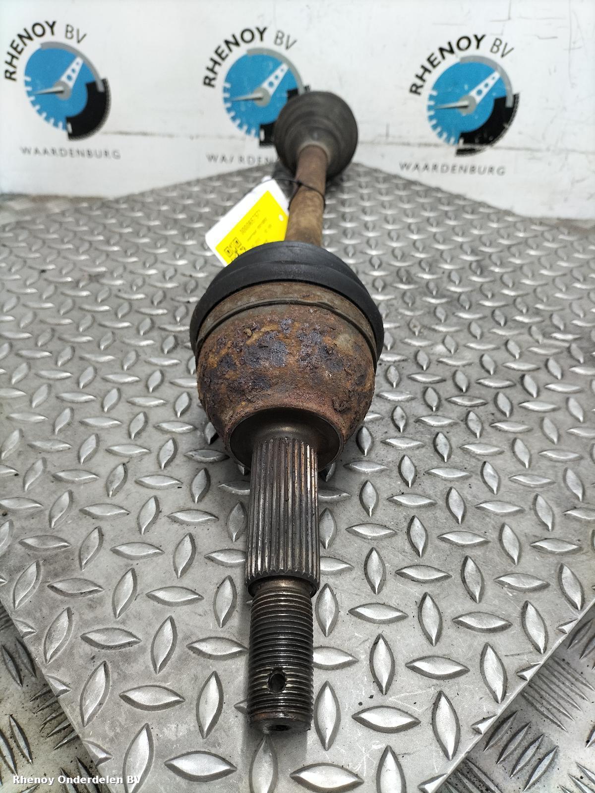 Bekijk Auto-onderdeel AANDRIJFAS L FORD TRANSIT 2002