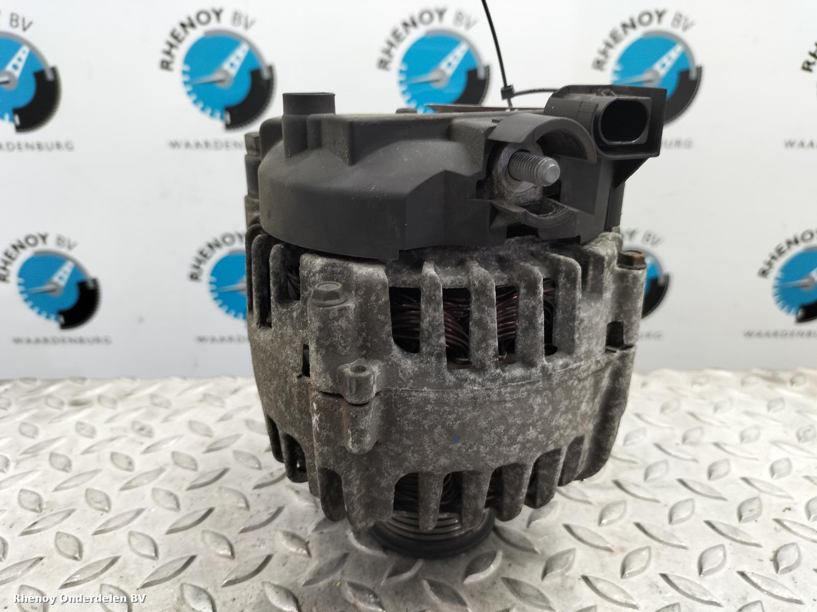 Bekijk Auto-onderdeel DYNAMO FORD FIESTA 2013