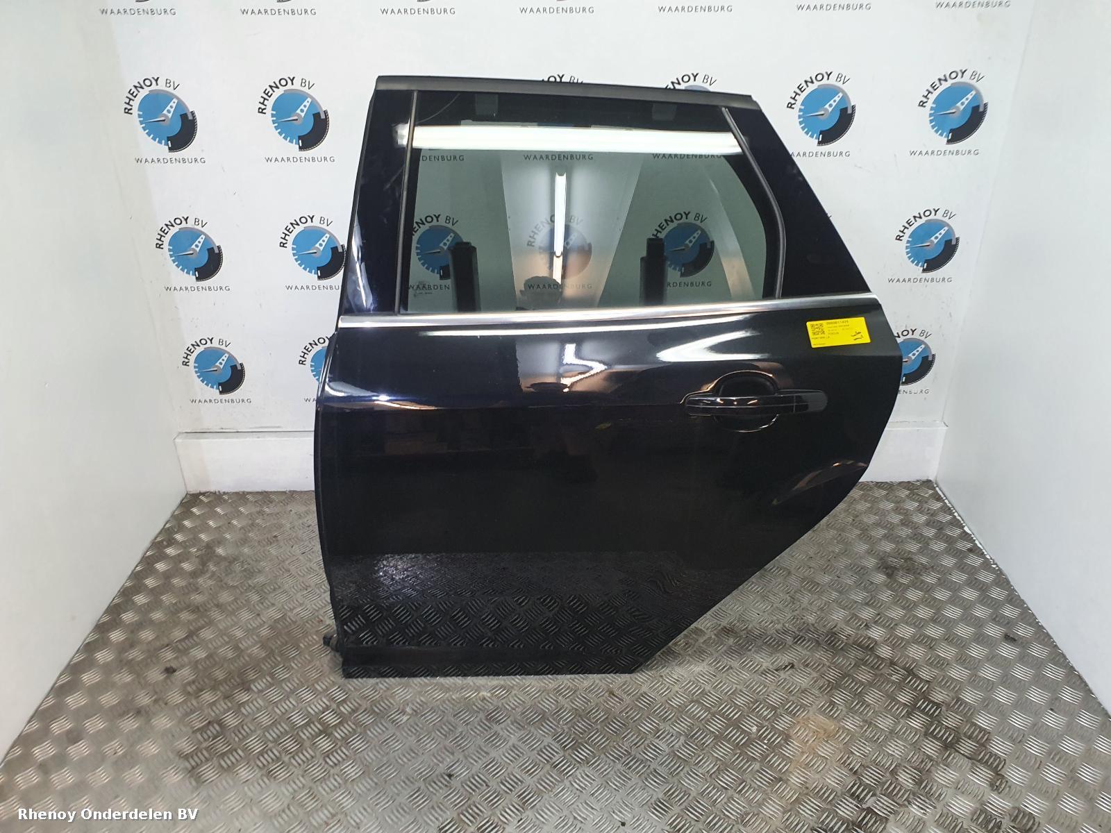 Bekijk Auto-onderdeel PORTIER LA  FORD FOCUS 2013