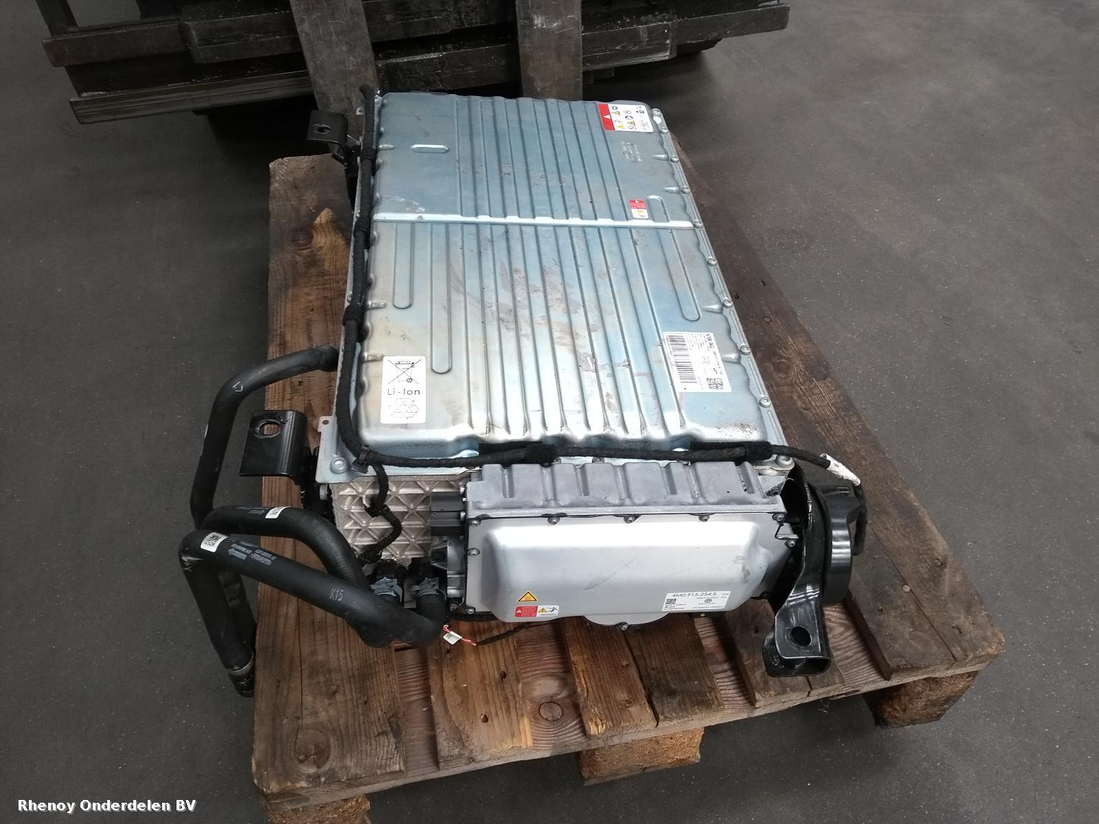 View Auto part Hybrid Battery Cell PORSCHE CAYENNE 2022