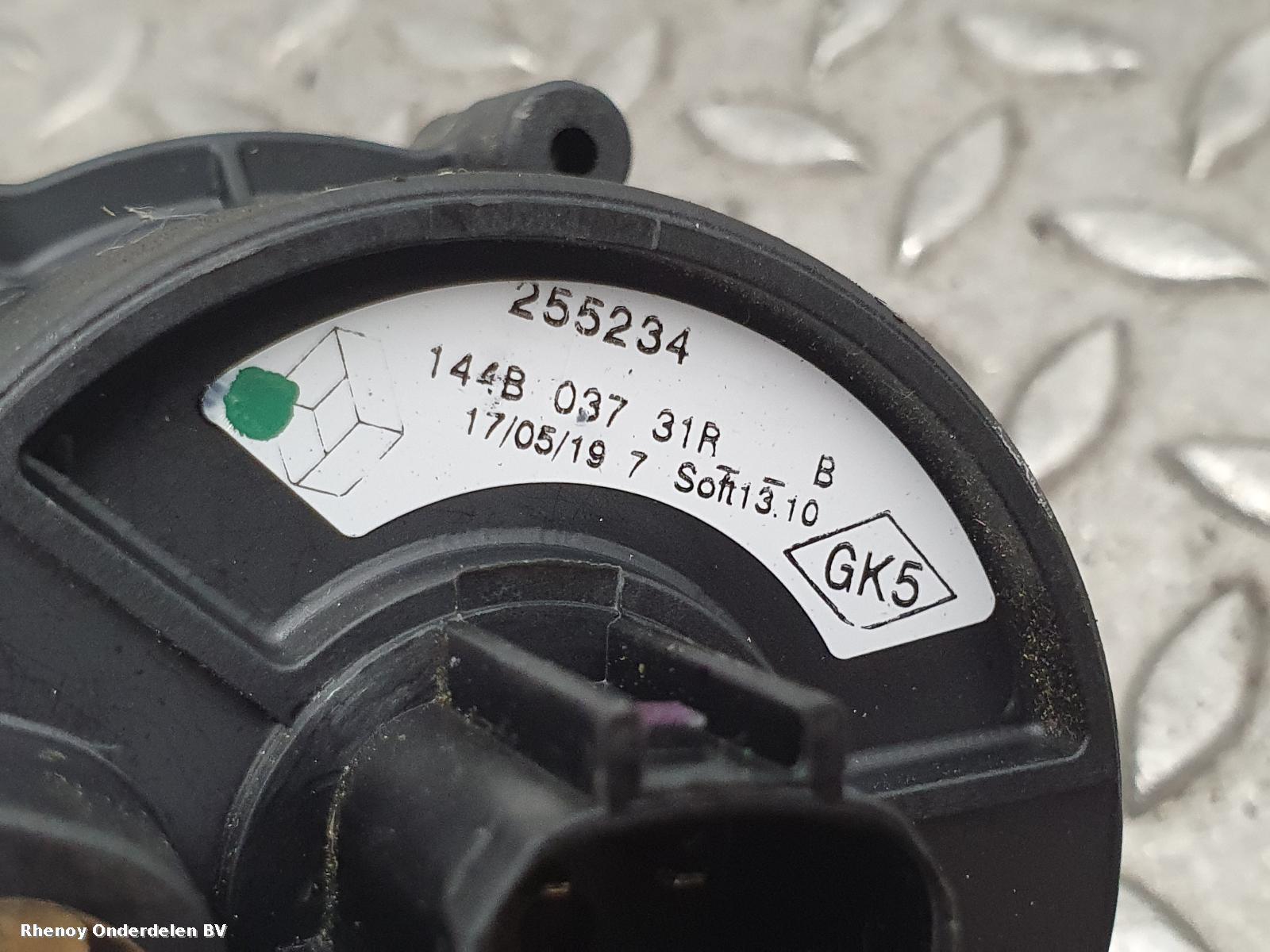 View Auto part Water Pump SMART FORFOUR 2019