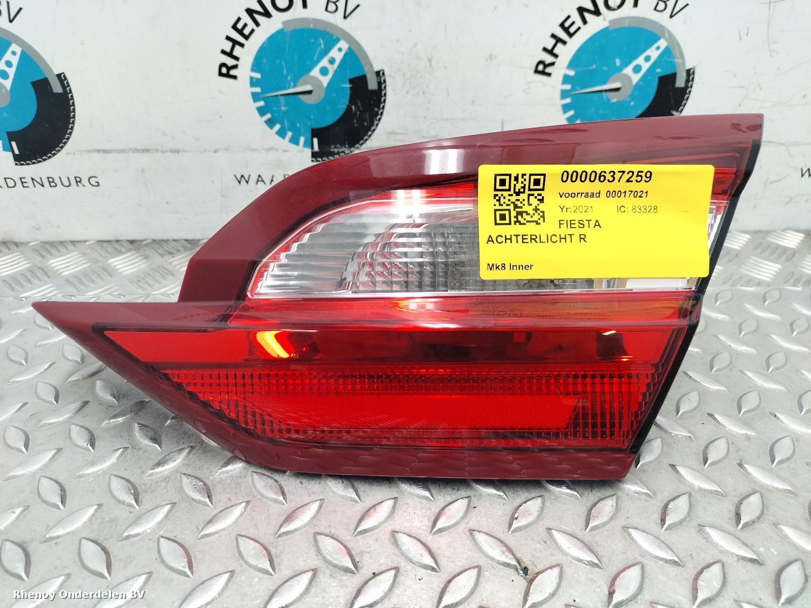 Bekijk Auto-onderdeel ACHTERLICHT R FORD FIESTA 2021