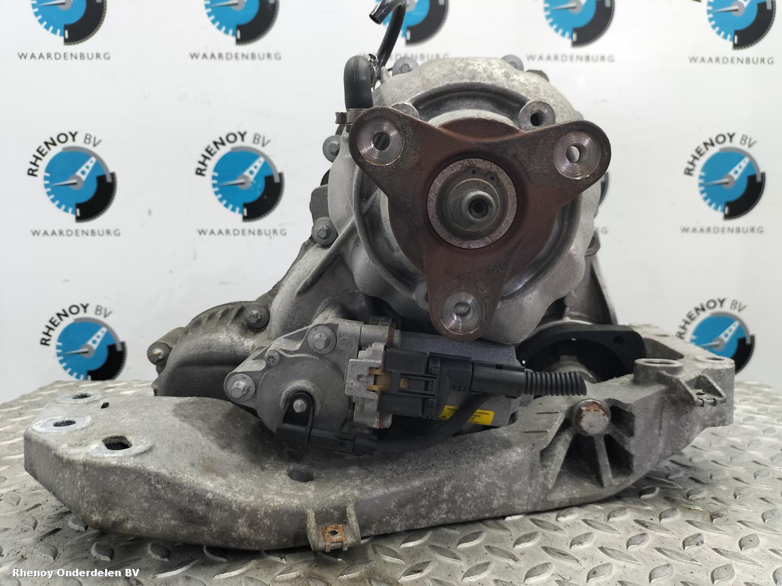 Bekijk Auto-onderdeel TUSSENBAK BMW 3 SERIES 2009