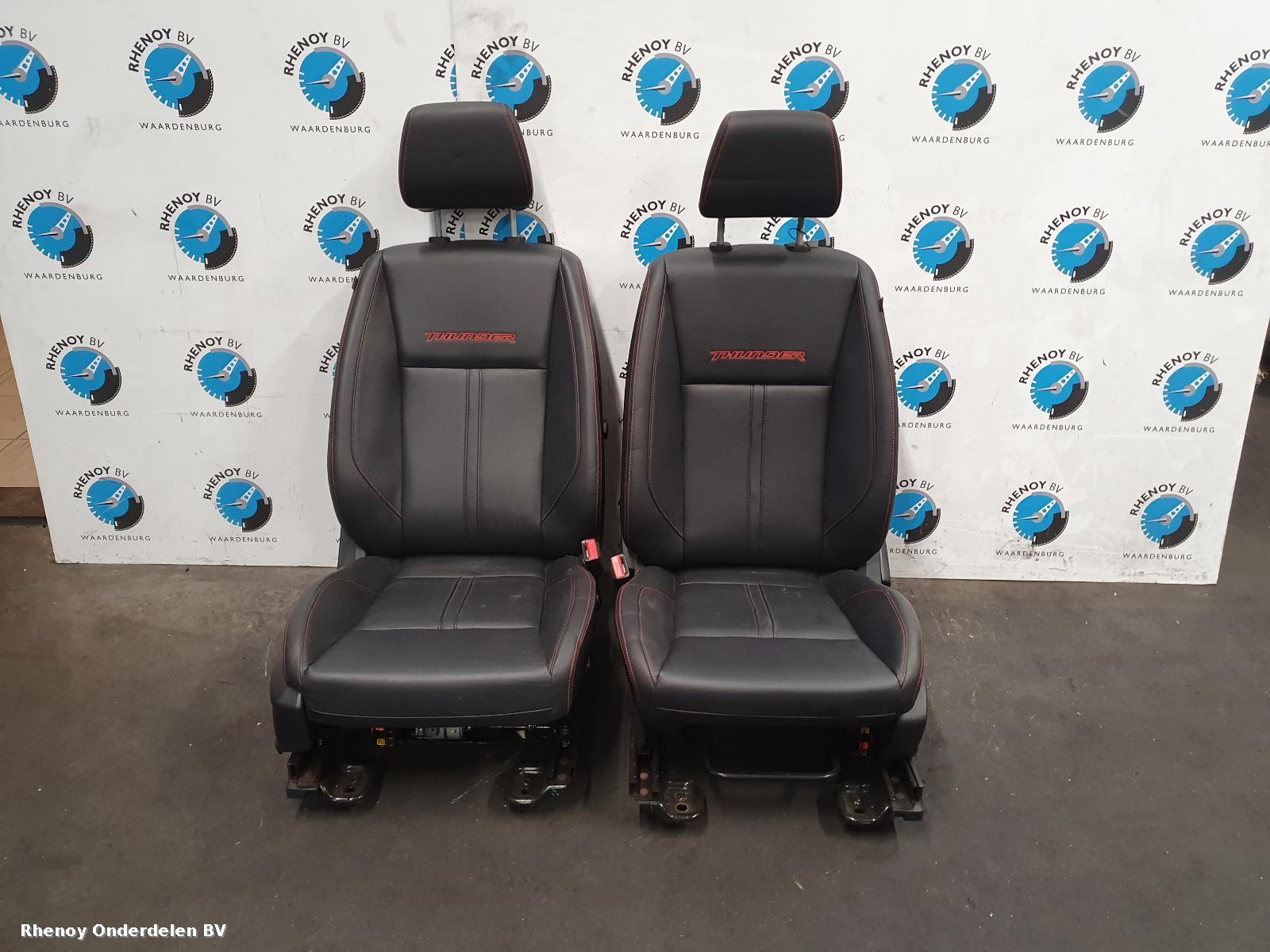 Bekijk Auto-onderdeel INTERIEUR COMPLEET FORD RANGER 2020