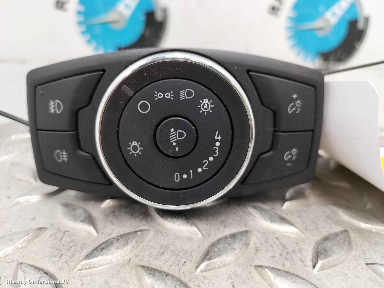 Bekijk Auto-onderdeel SCHAKELAAR VERLICHTING (LOS IN DASHBOARD) FORD RANGER 2020