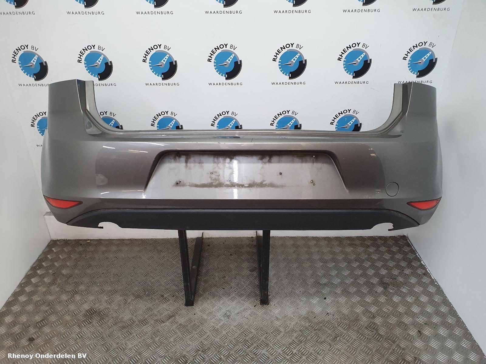 Bekijk Auto-onderdeel BUMPER ACHTER VOLKSWAGEN GOLF 2015