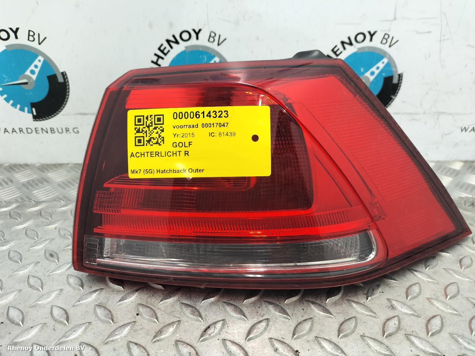 Bekijk Auto-onderdeel ACHTERLICHT R VOLKSWAGEN GOLF 2015