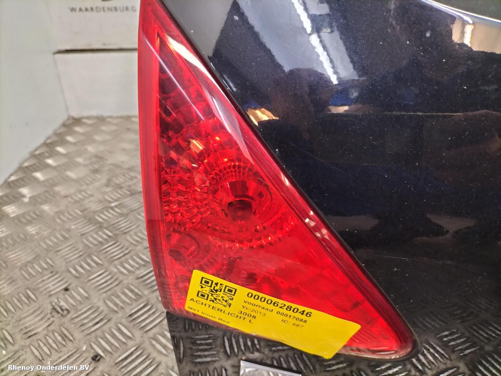 Bekijk Auto-onderdeel ACHTERLICHT L PEUGEOT 3008 2013
