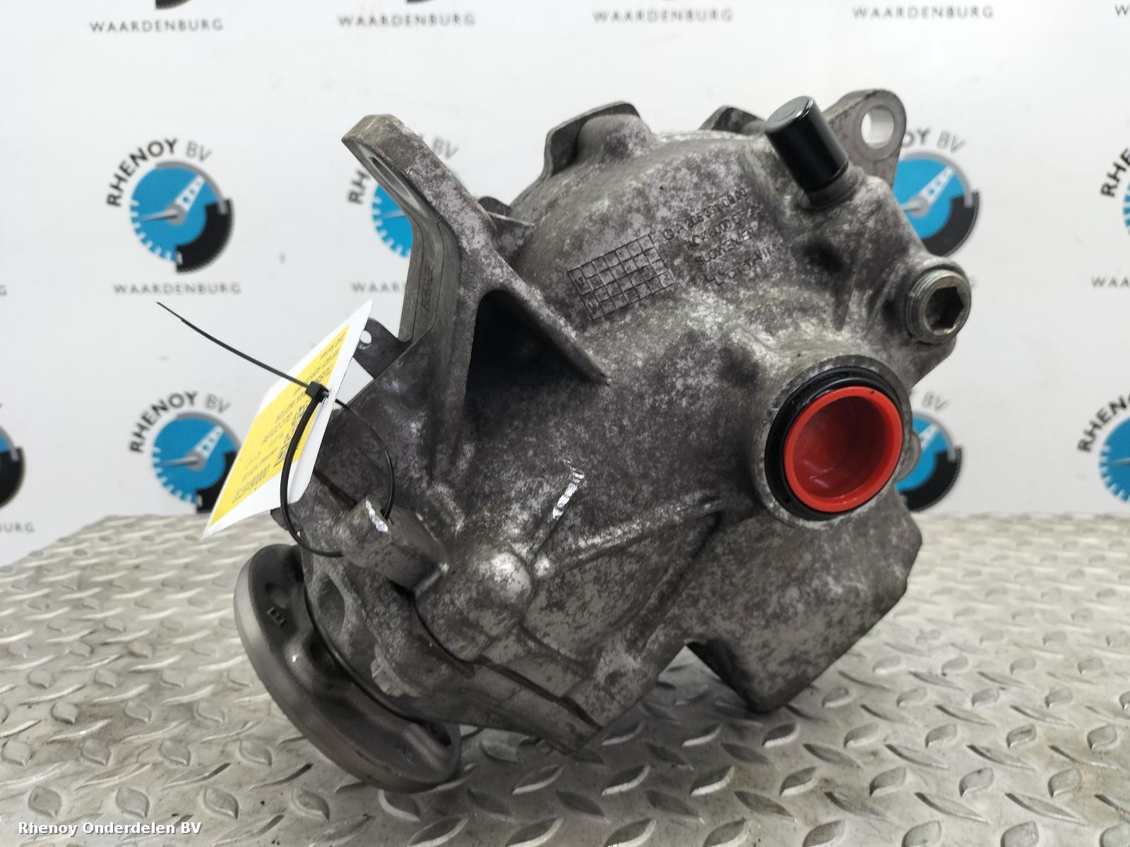 View Auto part Transf Case Elt. Mtr MERCEDES GLC 2018