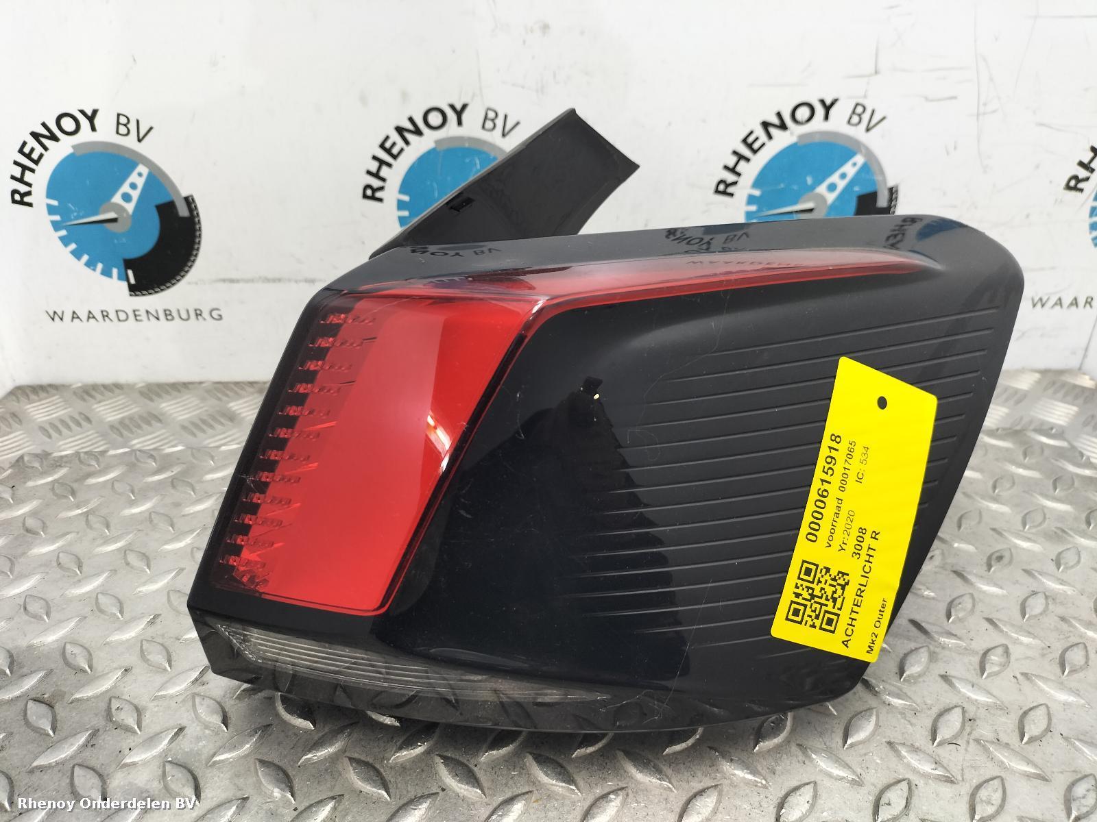 Bekijk Auto-onderdeel ACHTERLICHT R PEUGEOT 3008 2020