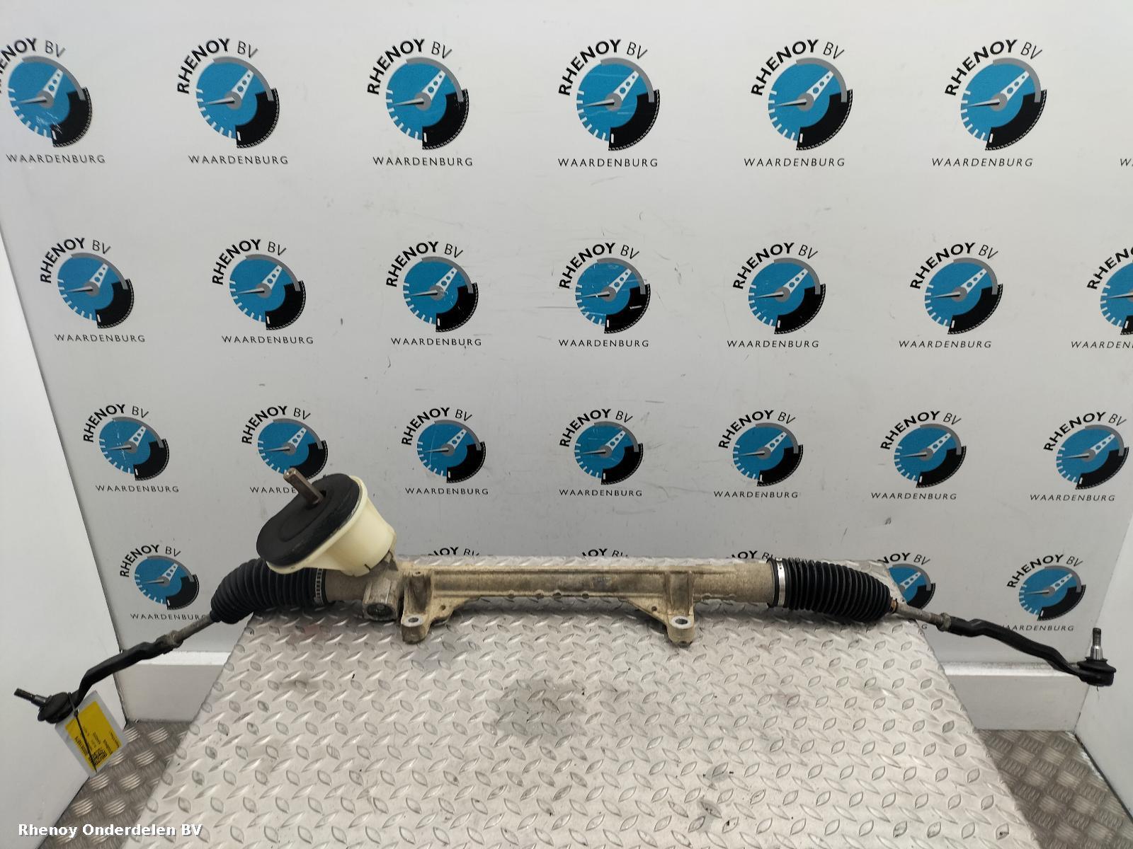 Bekijk Auto-onderdeel STUURHUIS RENAULT KANGOO 2012