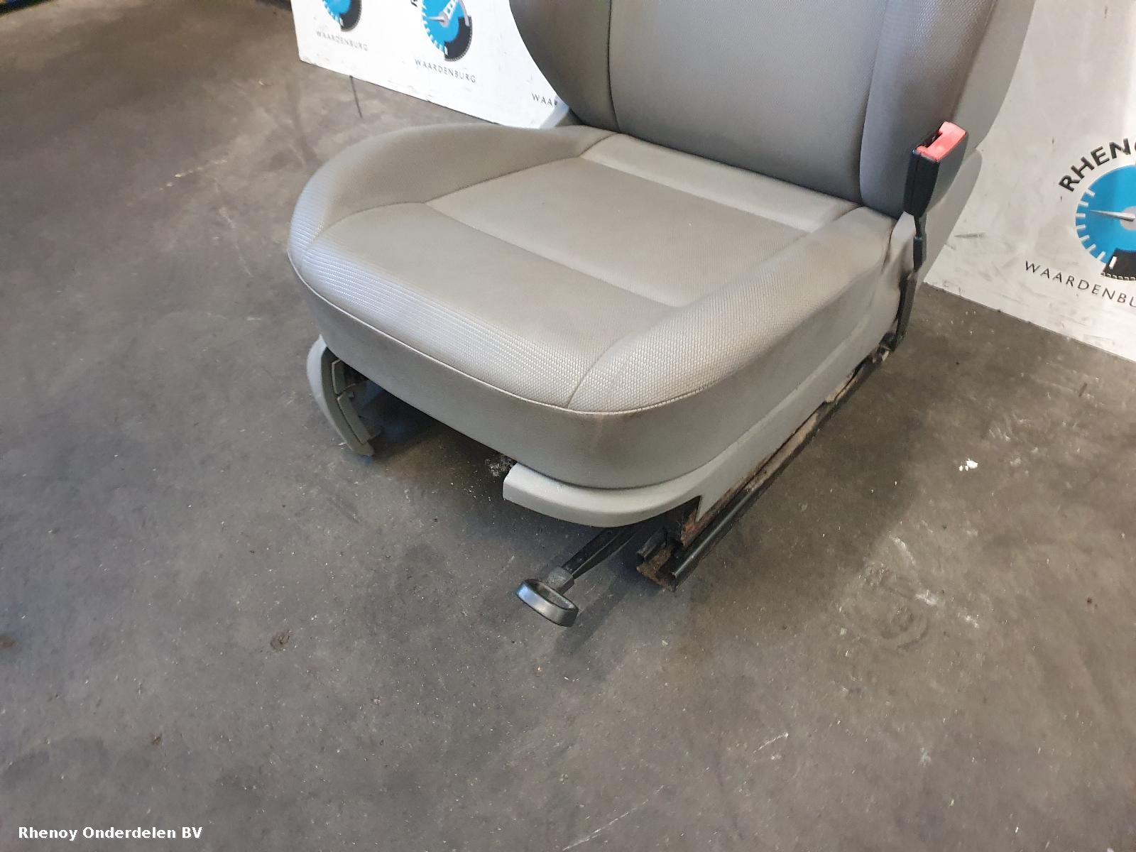 2010 VOLKSWAGEN CADDY STOEL VOOR View Auto part STOEL VOOR VOLKSWAGEN CADDY 2010
