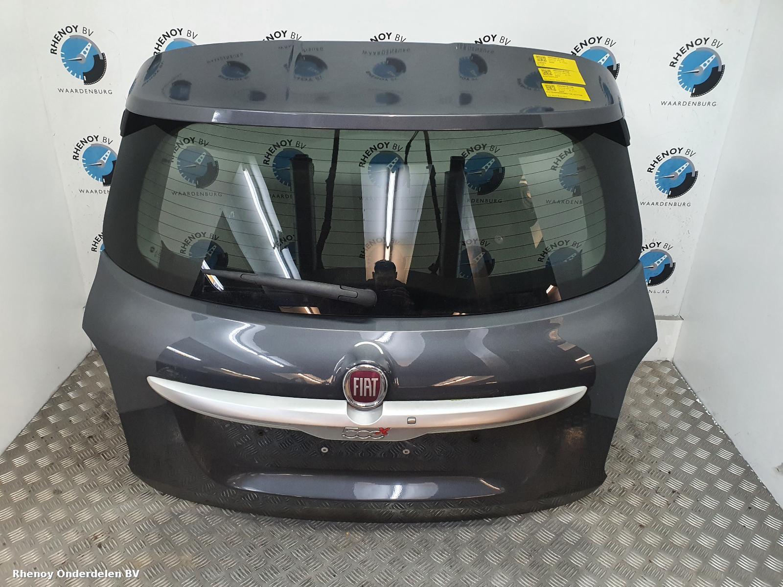 Bekijk Auto-onderdeel ACHTERKLEP FIAT 500X 2016