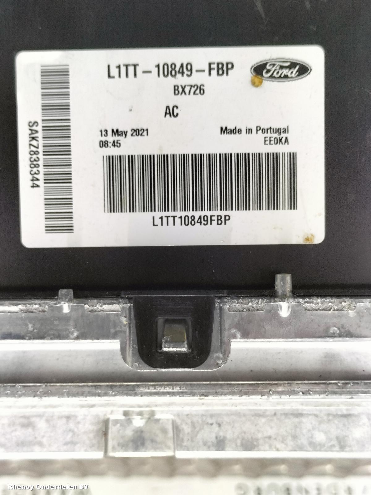 View Auto part KLOKKENPANEEL FORD PUMA 2021