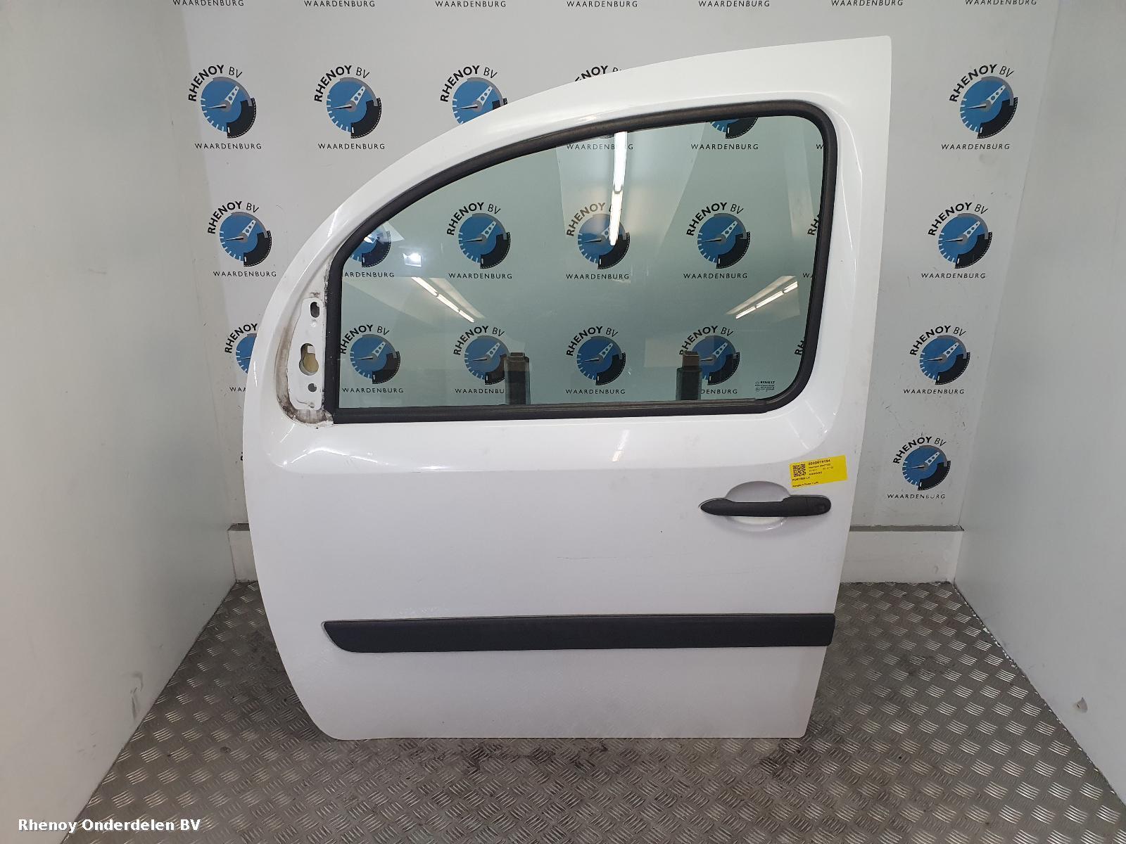 Bekijk Auto-onderdeel PORTIER LV  RENAULT KANGOO 2011